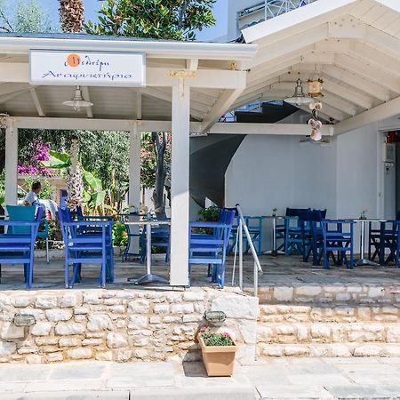 Μeltemi Aparthotel Glifa  Luaran gambar