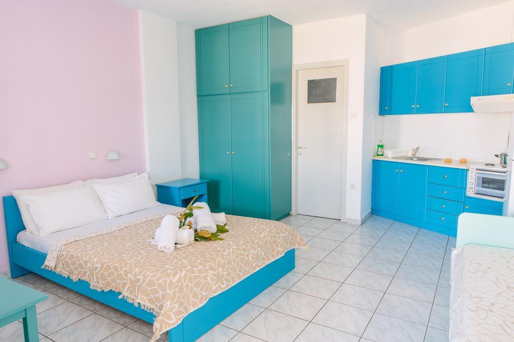 Μeltemi Aparthotel Glifa  Luaran gambar