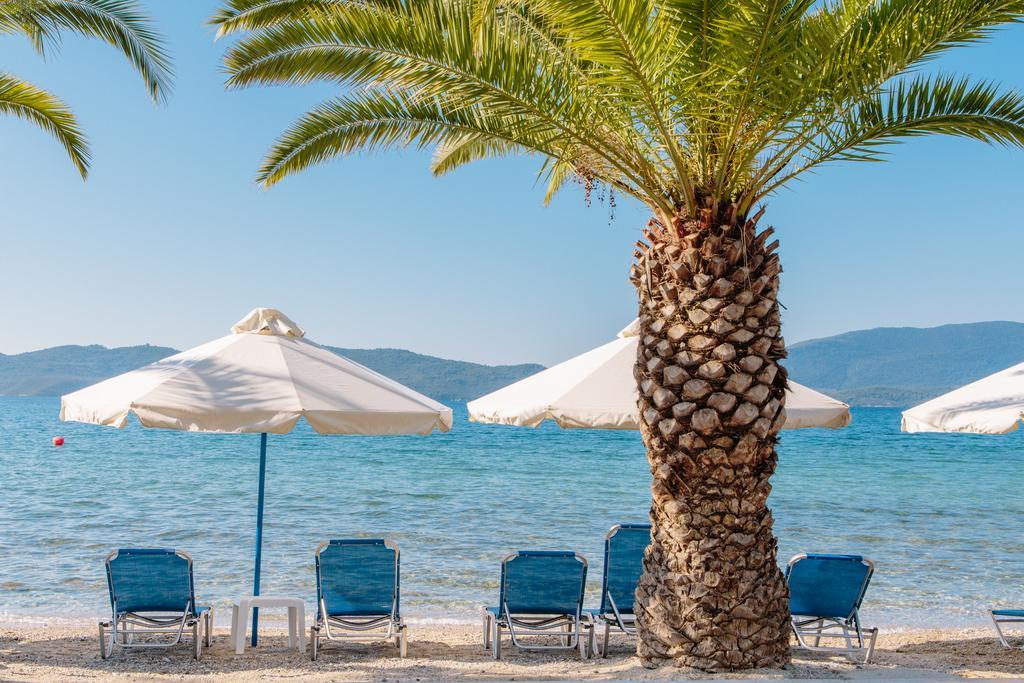 Μeltemi Aparthotel Glifa  Luaran gambar